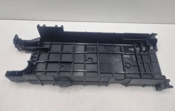 Mercedes-Benz B W246 W242 Fuse box cover A2465451440 2465451440