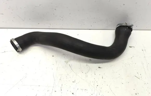 Ford Mondeo MK V Intercooler hose/pipe DS736K683DF