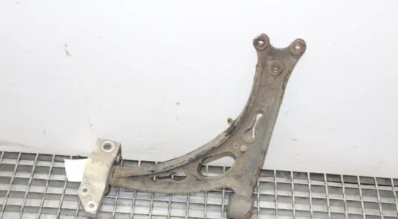 Volkswagen Scirocco Front lower control arm/wishbone 1K0407153G