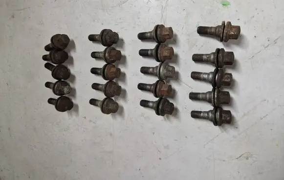 Peugeot 407 Nuts/bolts 