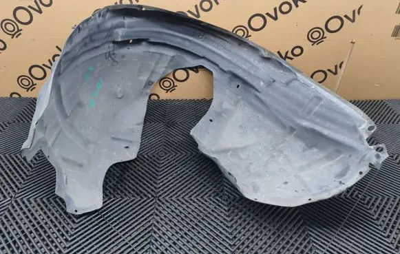 Dodge Challenger Front wheel arch liner splash guards 68175961AF