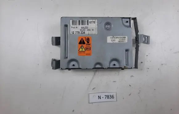Opel Insignia A Voltage converter inverter 12779234