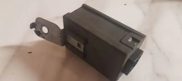 Mitsubishi Pajero Other relay MN117823 2Z22027
