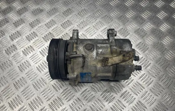 Volkswagen Golf IV Air conditioning (A/C) compressor (pump) 7M3820803A 2944812224 D7V16
