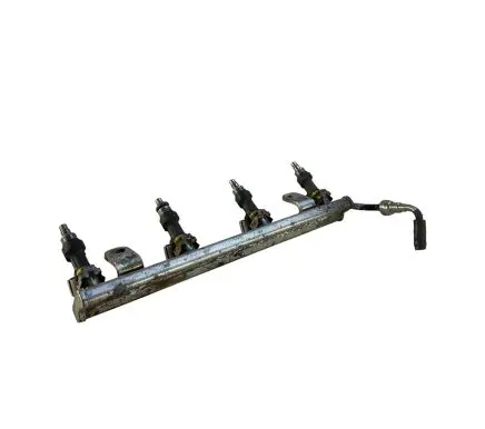 Nissan X-Trail T30 Fuel main line pipe