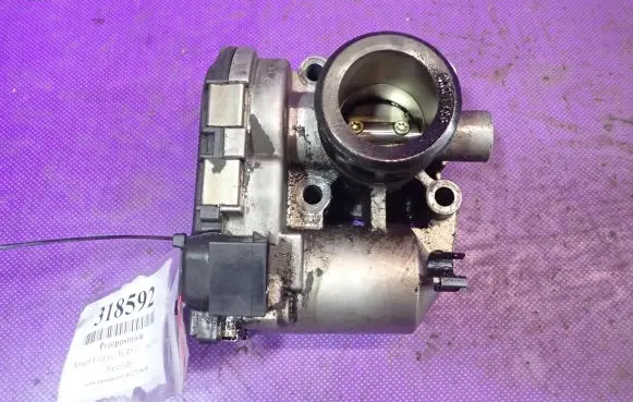 Smart ForTwo I Throttle body valve A1601410225