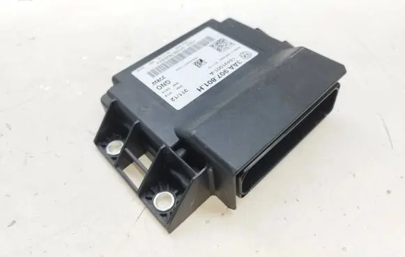 Volkswagen PASSAT B7 Hand brake control module 3AA907801H 18491001A GN00576258