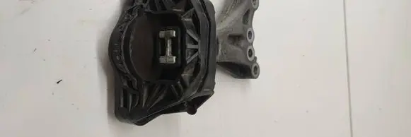 Citroen C3 Engine mount bracket 9676780580
