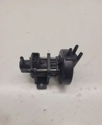 Audi A6 S6 C4 4A Turbo solenoid valve 357906283