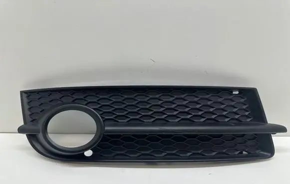 Audi TT TTS Mk2 Front bumper lower grill 8J0807682