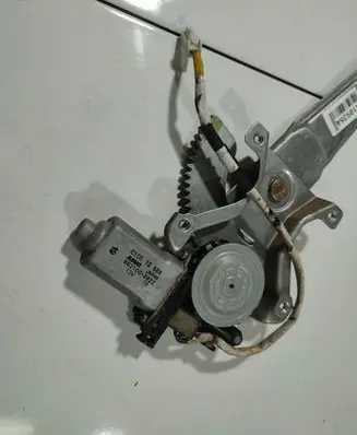 Mazda Premacy Rear door window regulator motor C1007258X