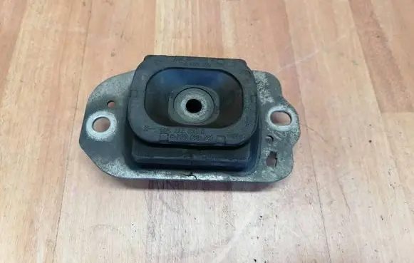 Renault Laguna III Gearbox mount 112200006R 8200292828 8200689120