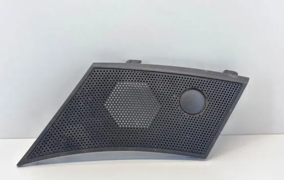 Nissan Qashqai Side speaker trim/cover LH28177JD K77770