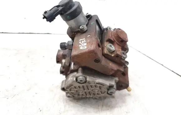 Renault Koleos I Fuel injection high pressure pump 0445010170 9351443 8200804288