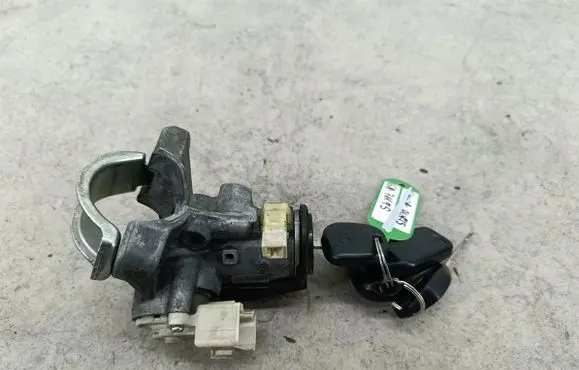 Toyota Auris 150 Ignition lock 
