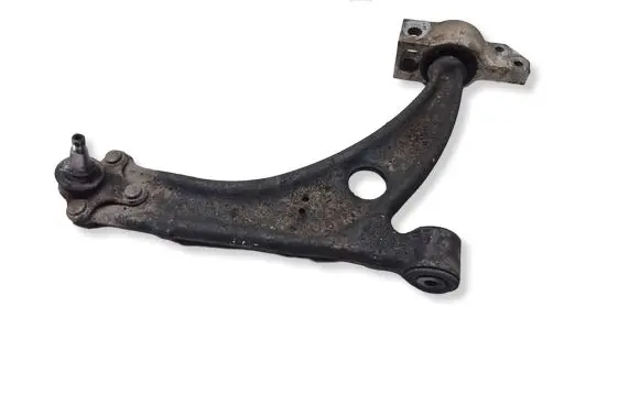 Volkswagen PASSAT B6 Front lower control arm/wishbone 3C0407153B