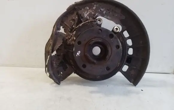 Volkswagen Touareg II Rear wheel hub