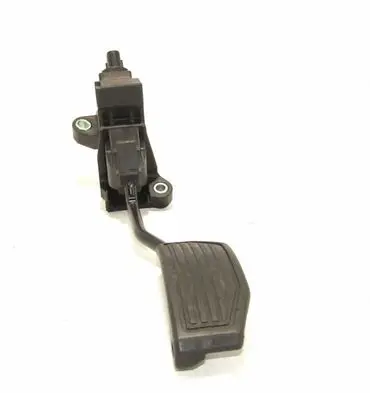 Toyota Avensis T270 Accelerator throttle pedal 7811005021