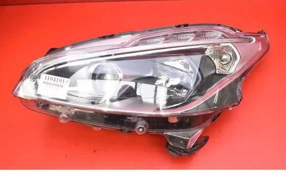 Peugeot 208 I Headlight/headlamp 9822690480