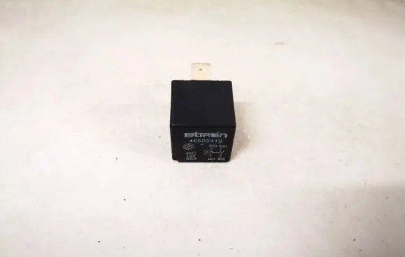 Fiat Stilo Other relay 46520419