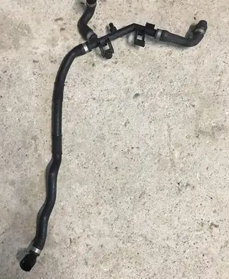 BMW 7 F01 F02 F03 F04 Engine coolant pipe/hose 17127575431 7575431 8377671