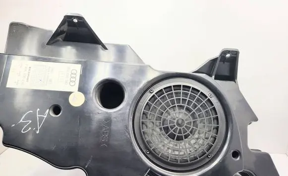 Audi A3 S3 A3 Sportback 8P Subwoofer speaker 8P3035382 7606500216 L0100