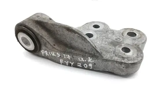 Toyota Prius (XW50) Gearbox mount