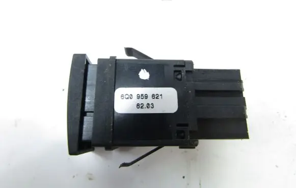Volkswagen Polo Windscreen/window heater switch 6Q0959621