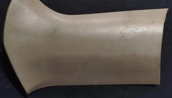Jeep Grand Cherokee (WJ) (B) pillar trim (top)
