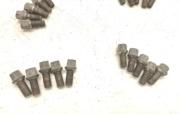 Audi A2 Nuts/bolts 