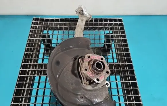 Audi Q7 4M Front wheel hub spindle knuckle IMPRK1565865