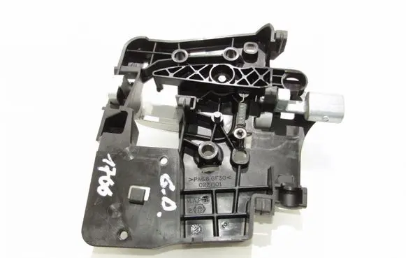 Peugeot Partner Rear door interior handle 9682100677