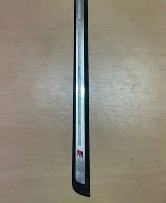 Audi A5 8T 8F Front sill trim cover 8T0853373