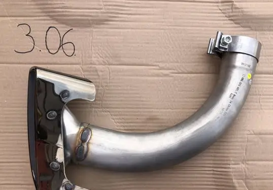 Lamborghini Urus Rear muffler/silencer tail pipe 4MQ253681T