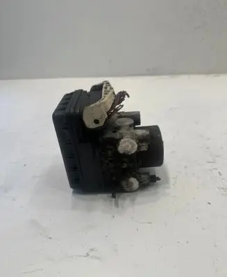 Toyota RAV 4 (XA20) ABS Pump 8954142050 4451042080 1338000020