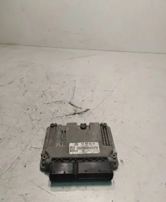 Skoda Octavia Mk2 (1Z) Engine control unit/module 03G906021LB 1039S17180 0281013238