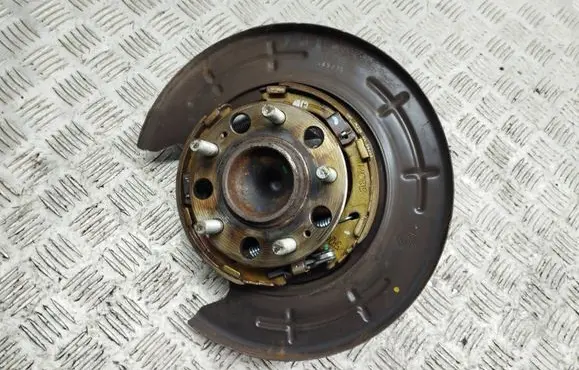 Hyundai Tucson TL Rear wheel hub