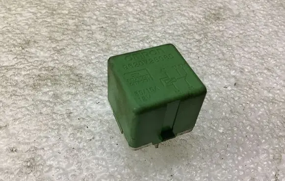 Peugeot 5008 Other relay 9620725080