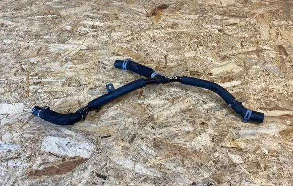 Audi e-tron Engine coolant pipe/hose 4KE819362J