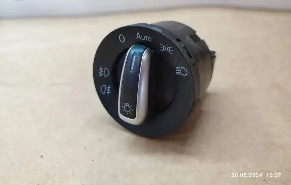 Volkswagen Tiguan Light switch 3C8941431A