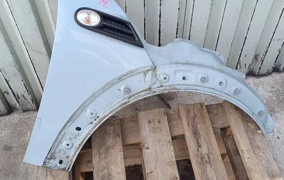 Mini One - Cooper R57 Fender