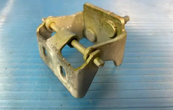 Ford Fiesta Tailgate/trunk/boot hinge CM5142901AF