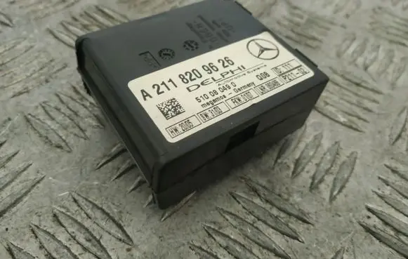 Mercedes-Benz E W211 Alarm control unit/module A2118209626