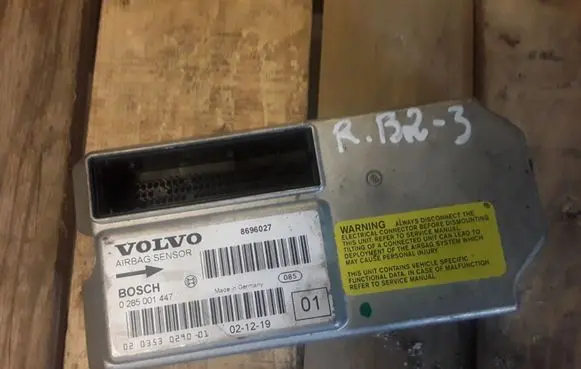 Volvo XC90 Airbag control unit/module 0285001447