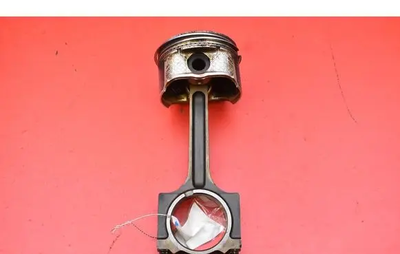 Piston