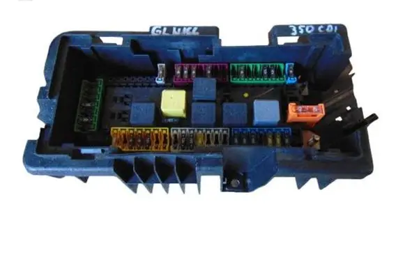 Mercedes-Benz GL X166 Fuse box set