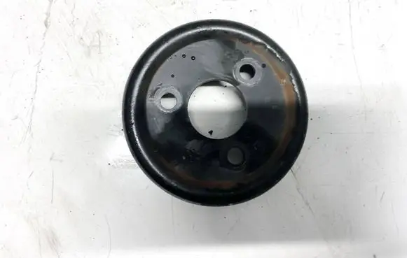 Mazda 5 Water pump pulley 