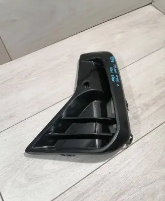 BMW X3 G01 Front bumper lower grill 8081201