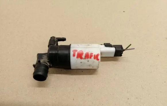 Renault Trafic II (X83) Windscreen/windshield washer pump 8200067015