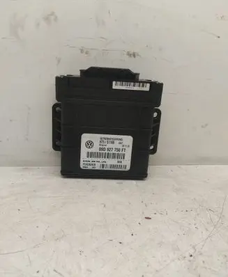 Volkswagen Touareg I Gearbox control unit/module 09D927750FT